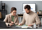 How Associates Work With Tax Consultant to Simplify Tax Compliance